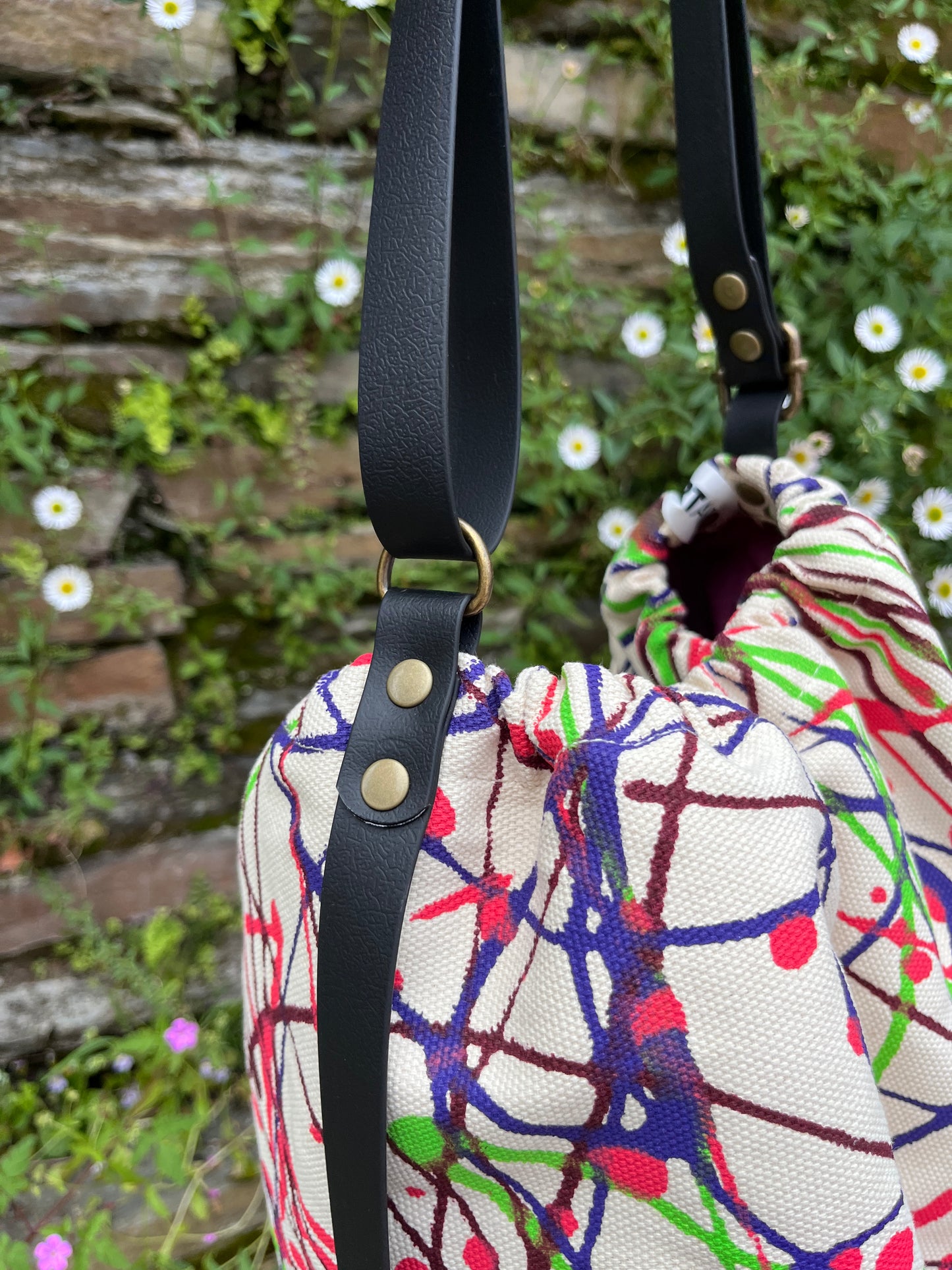 Bolso ama