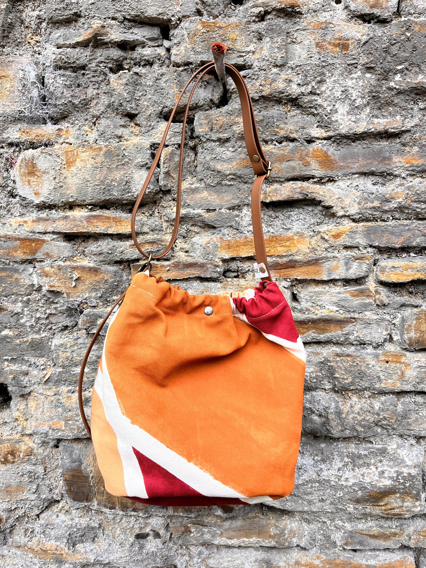 Bolso ama