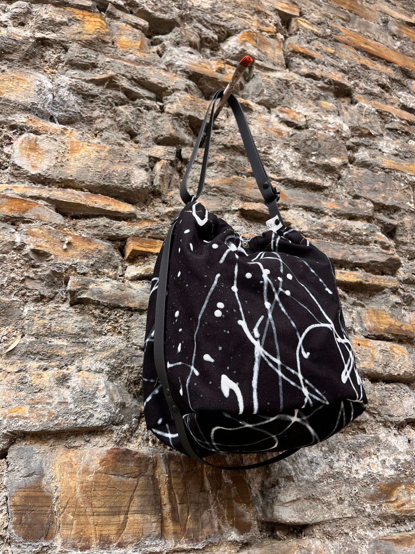 Bolso ama