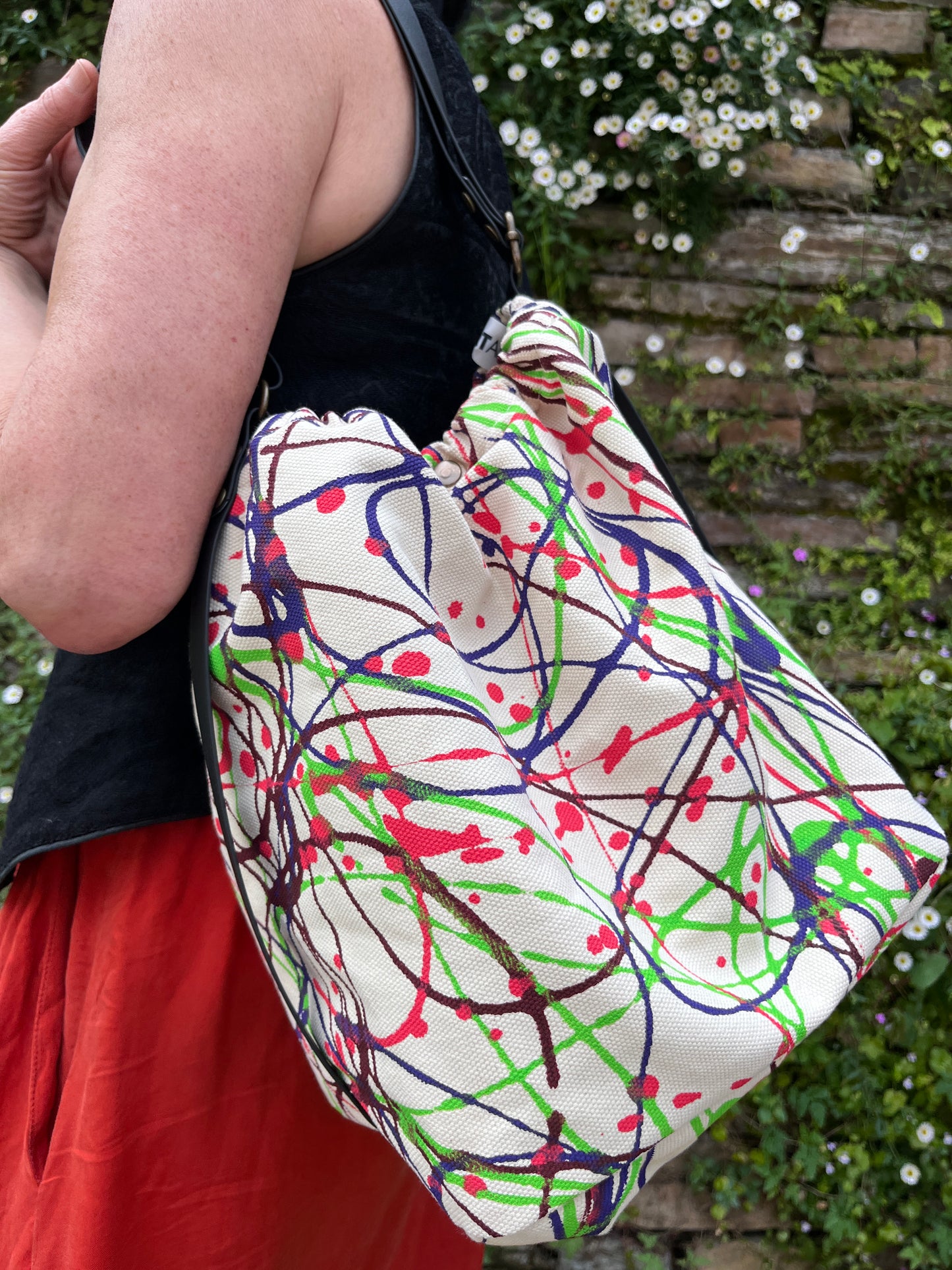 Bolso ama