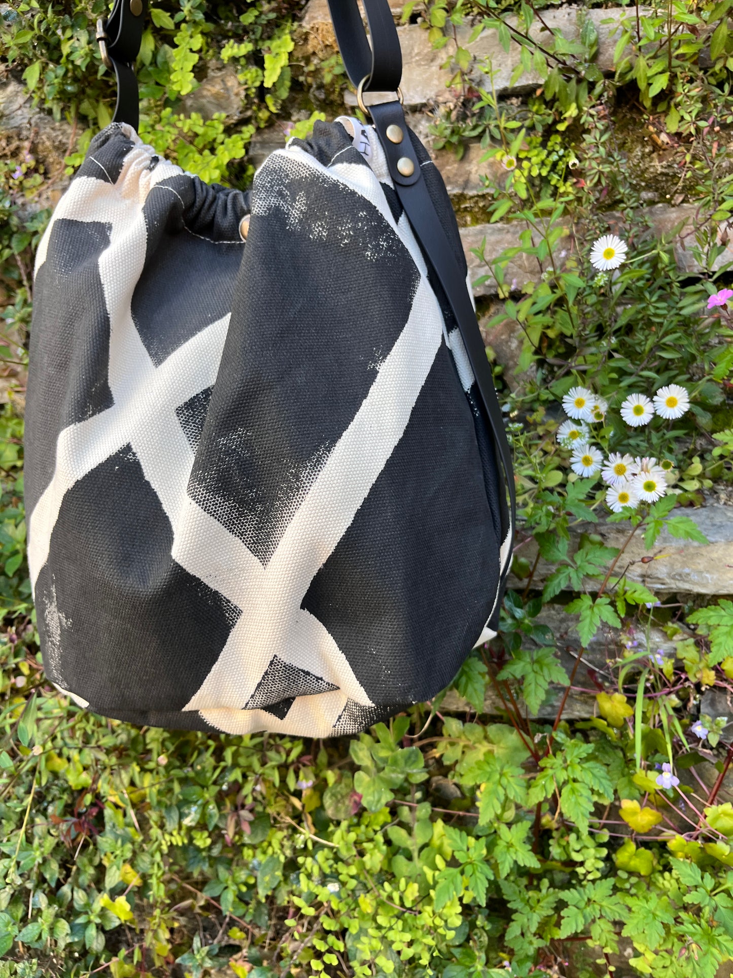 Bolso ama