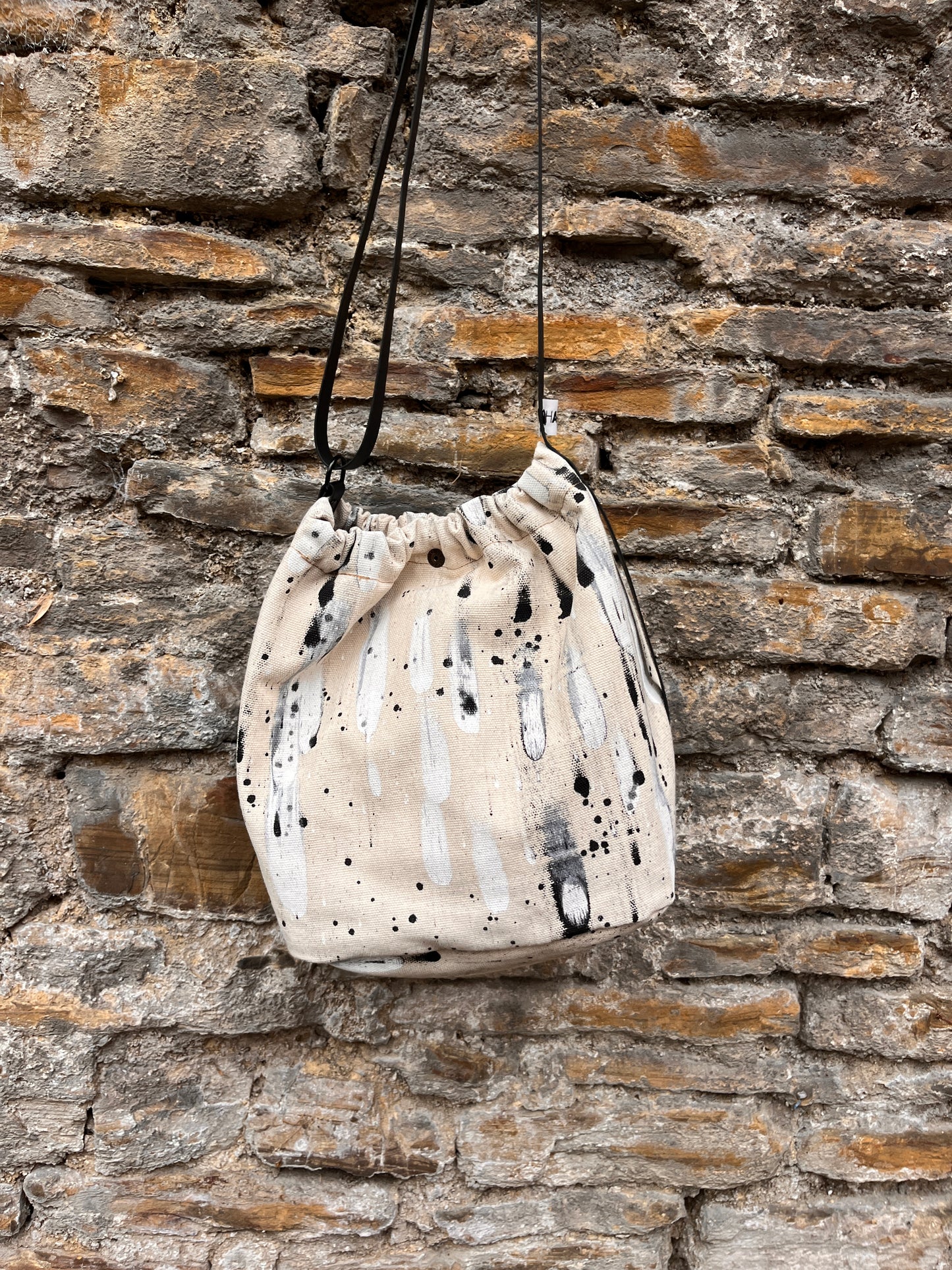 Bolso ama