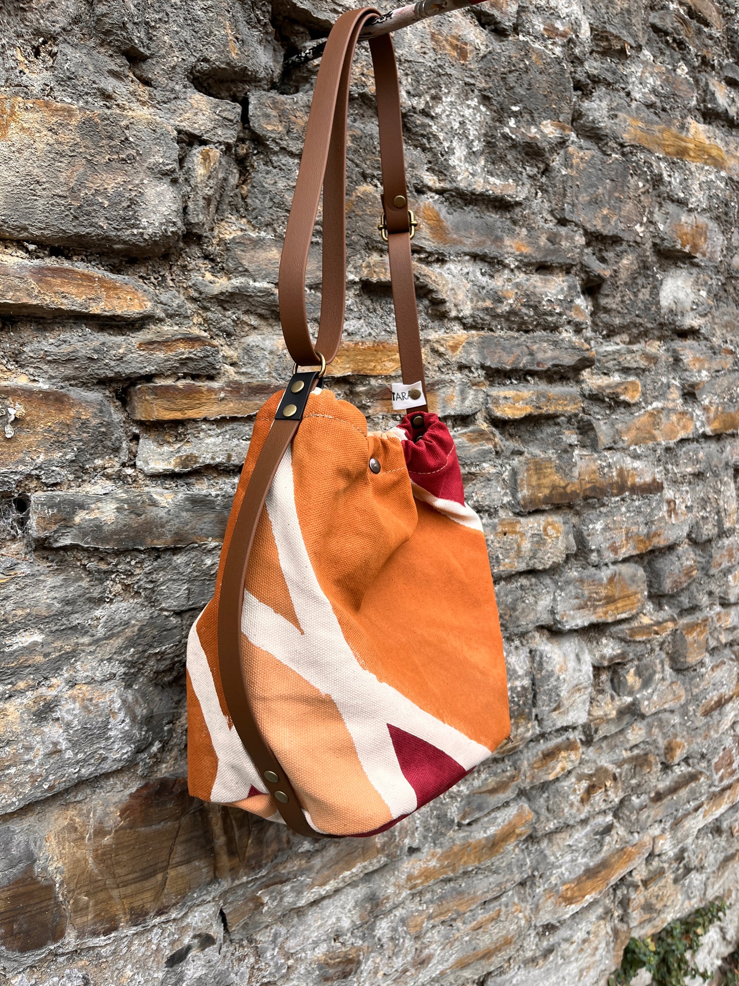 Bolso ama