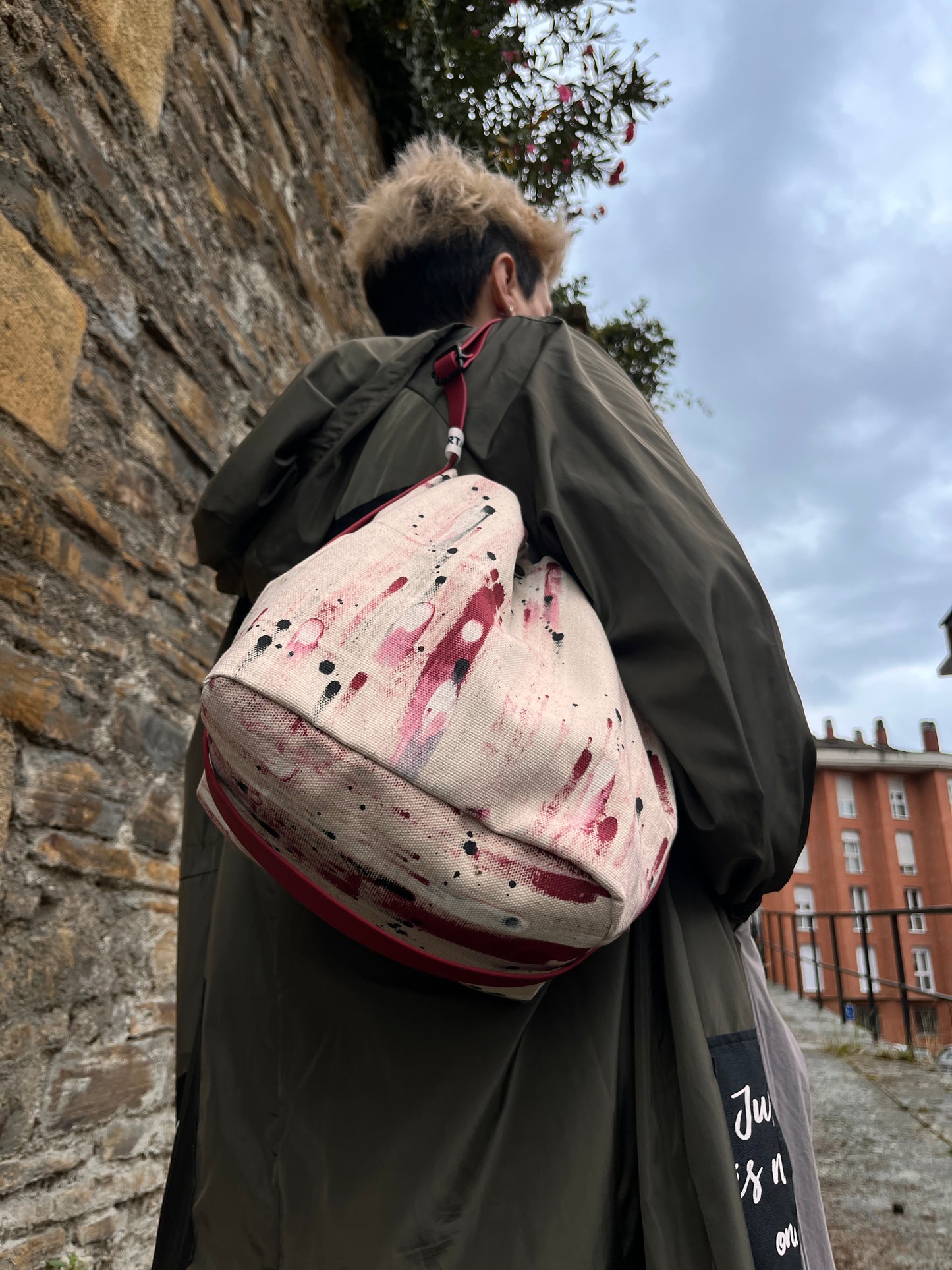 Bolso ama