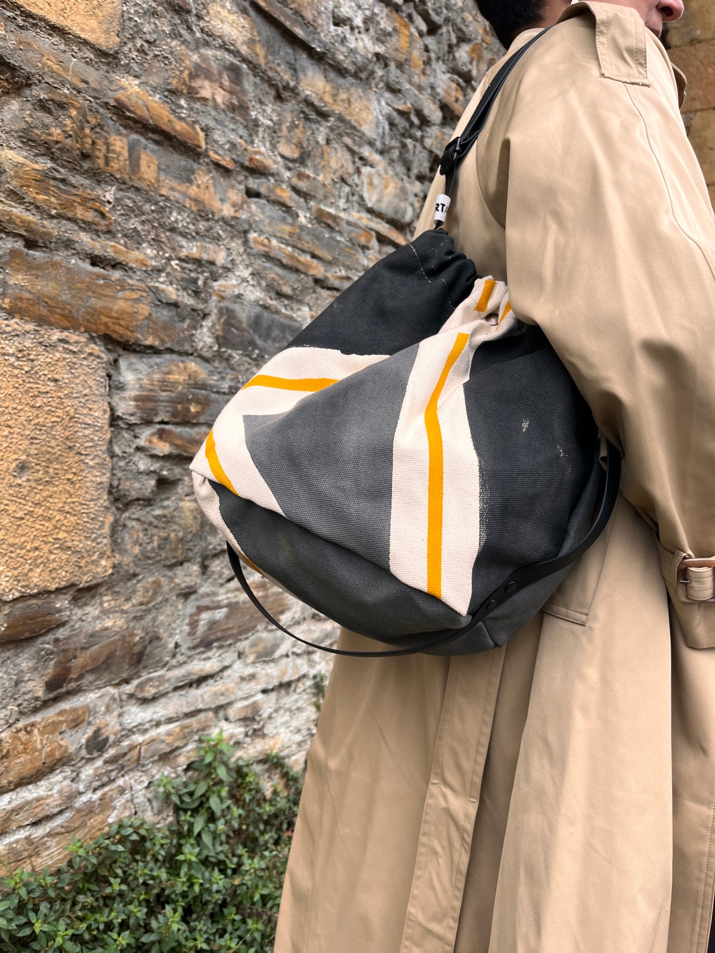 Bolso ama