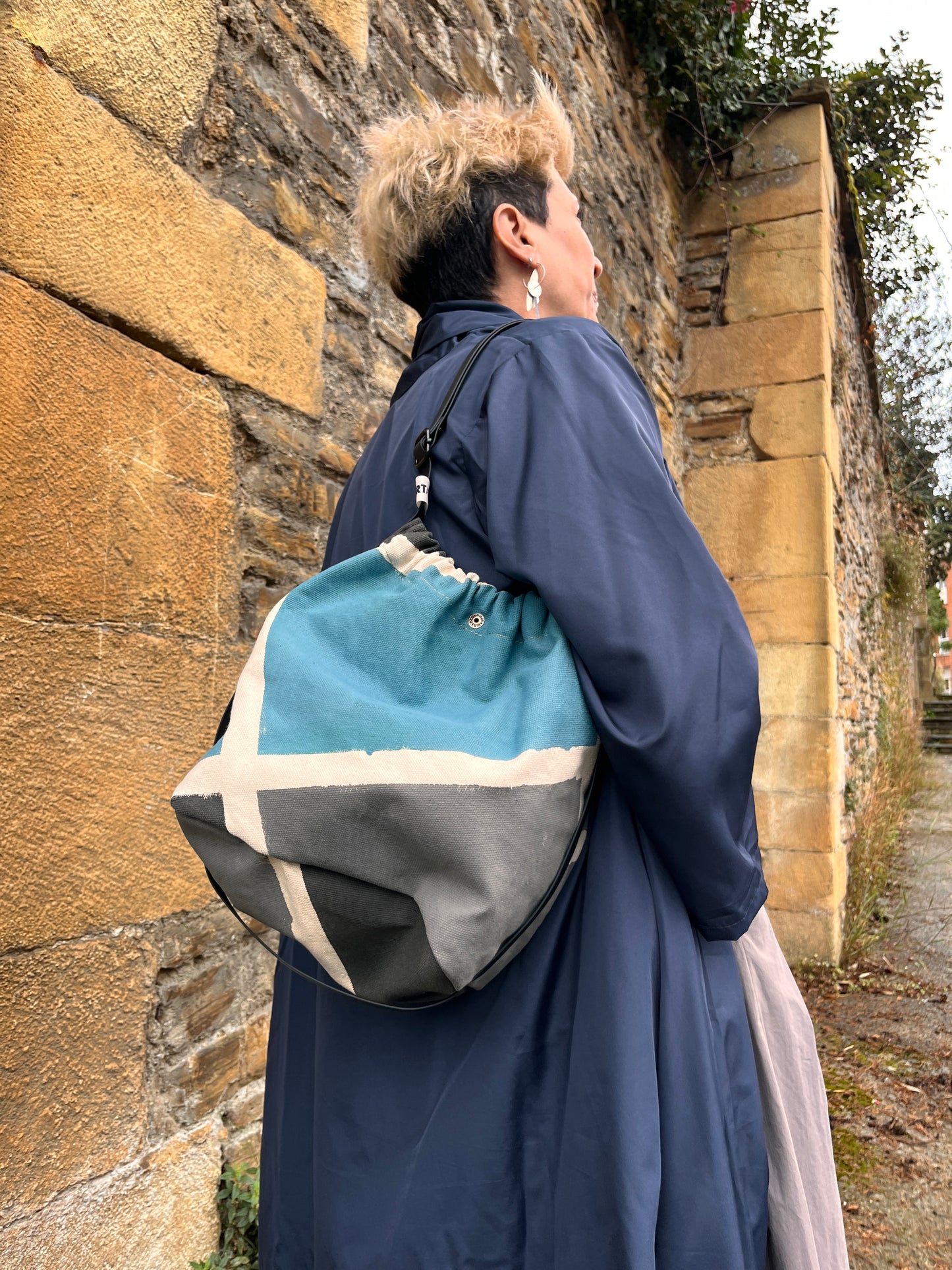 Bolso ama