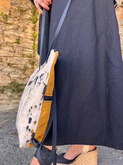 Bolso Mochila Aras — dos bolsos en uno, ninguno como el tuyo - HARTARA