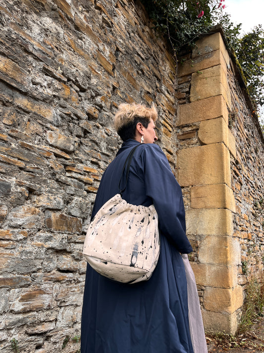 Bolso ama