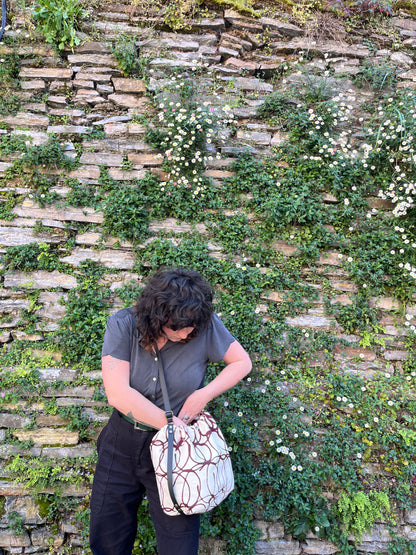Bolso ama