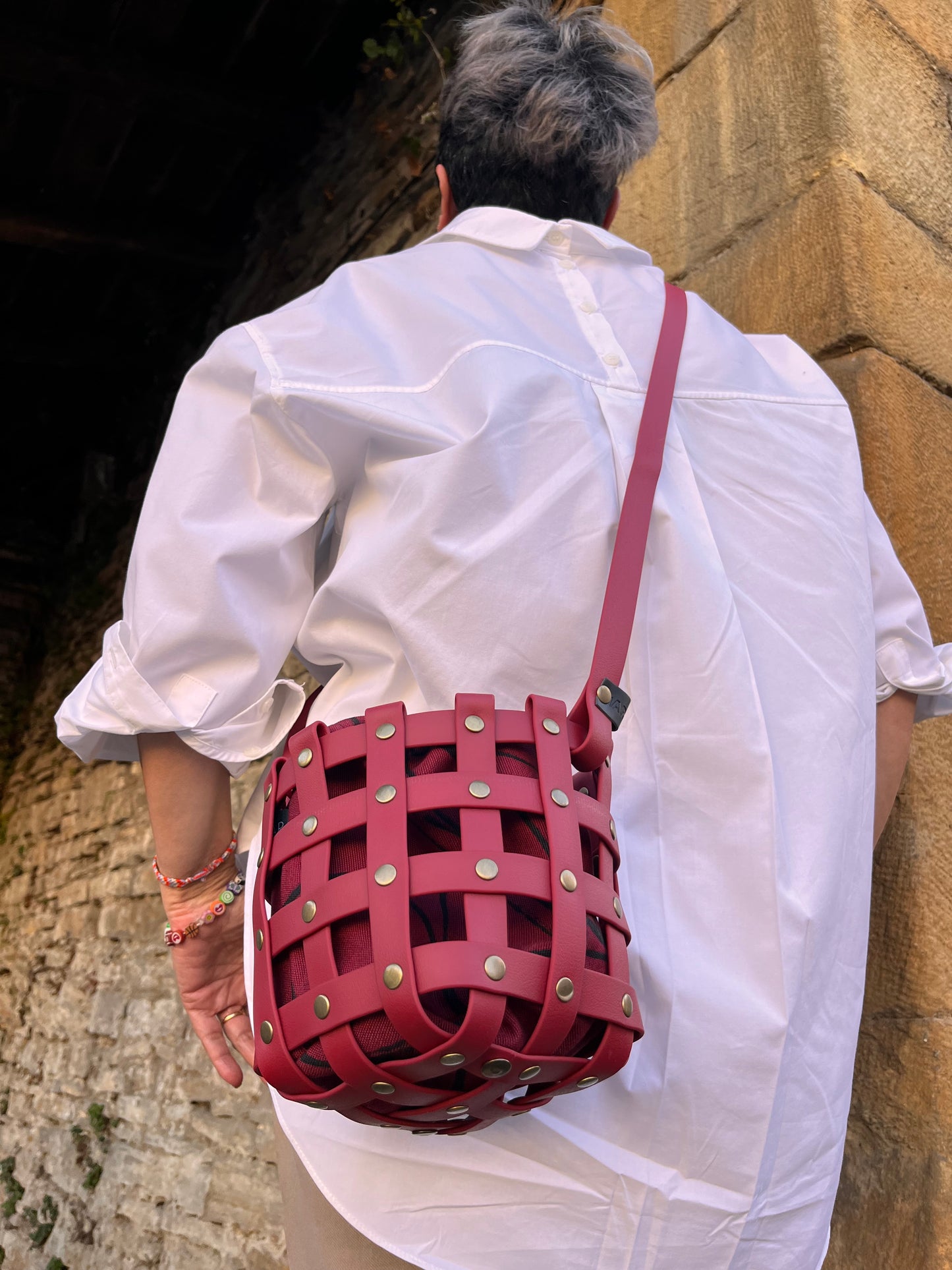 Bombonera granate sustraiak granate