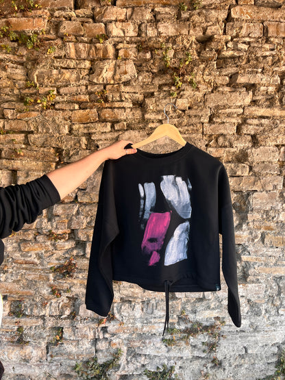 SUDADERA PINTADA CROP OVERSIZE