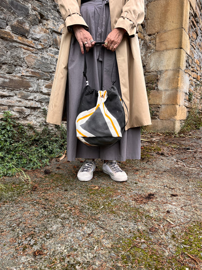 Bolso ama