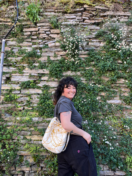 Bolso ama