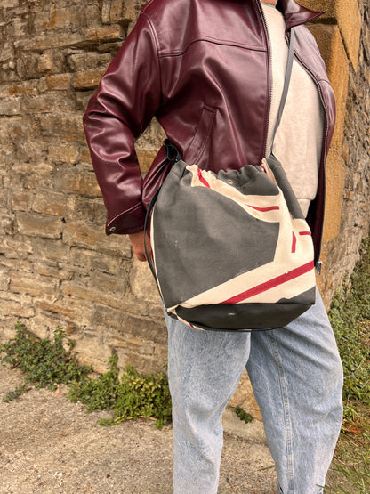 Bolso ama