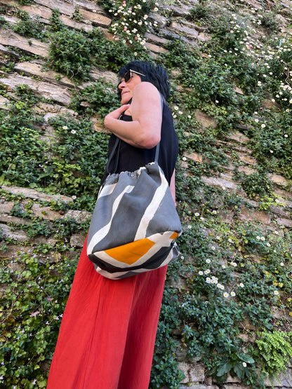 Bolso ama