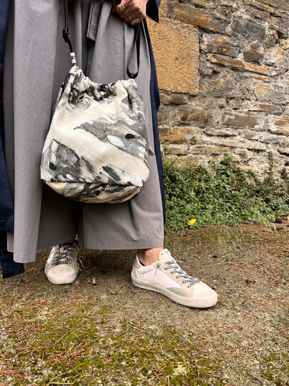 Bolso ama