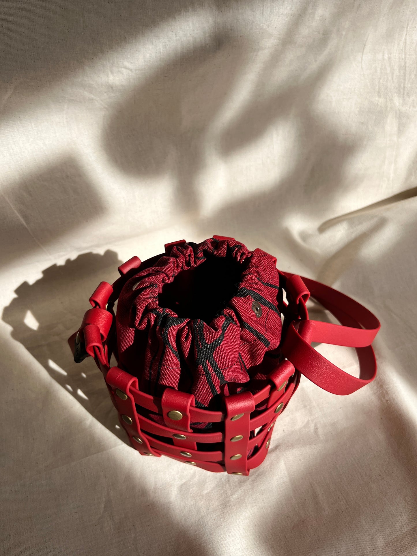 Bombonera granate sustraiak granate