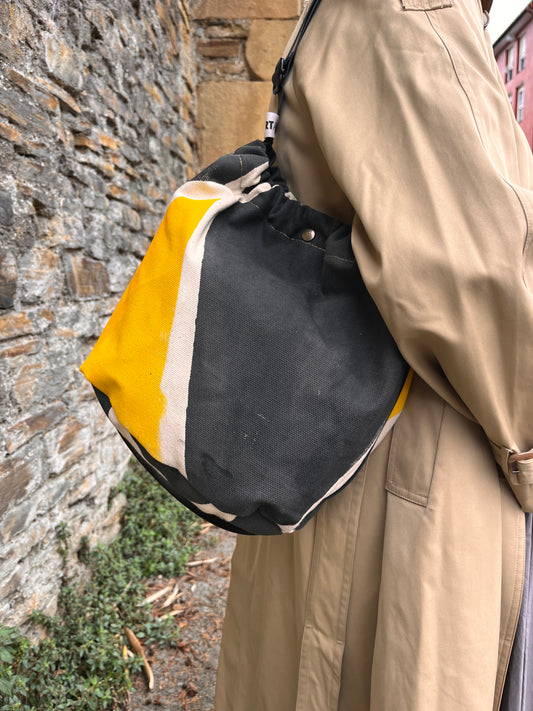 Bolso ama