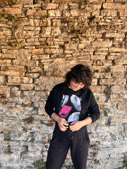 SUDADERA PINTADA CROP OVERSIZE