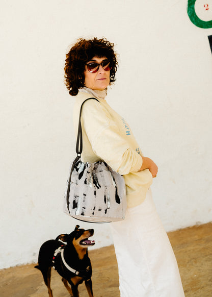 Bolso ama orbanak gris
