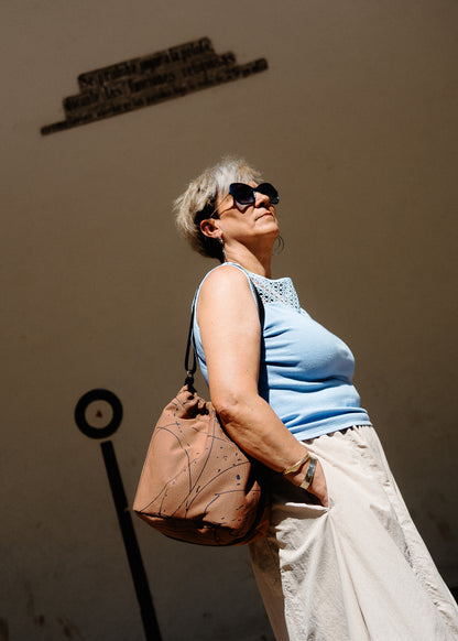 Bolso ama sustraiak