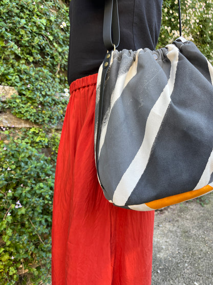 Bolso ama
