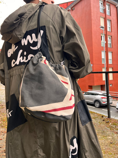 Bolso ama