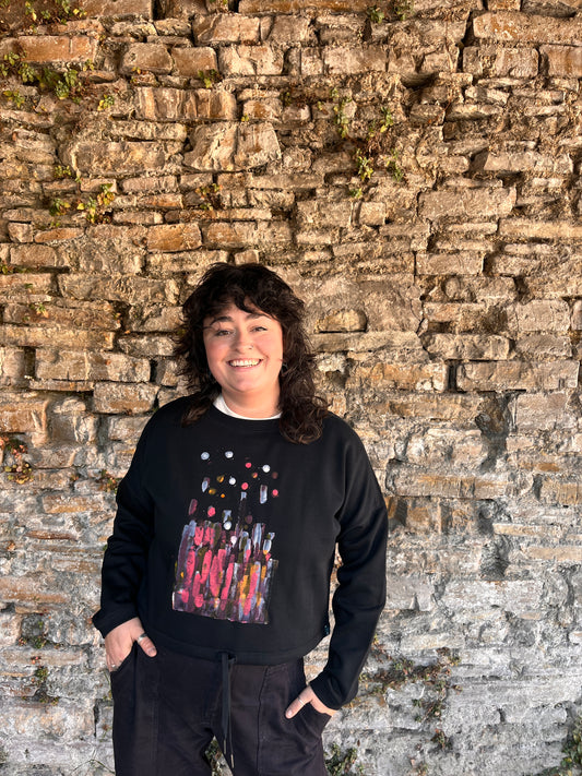 SUDADERA PINTADA CROP OVERSIZE