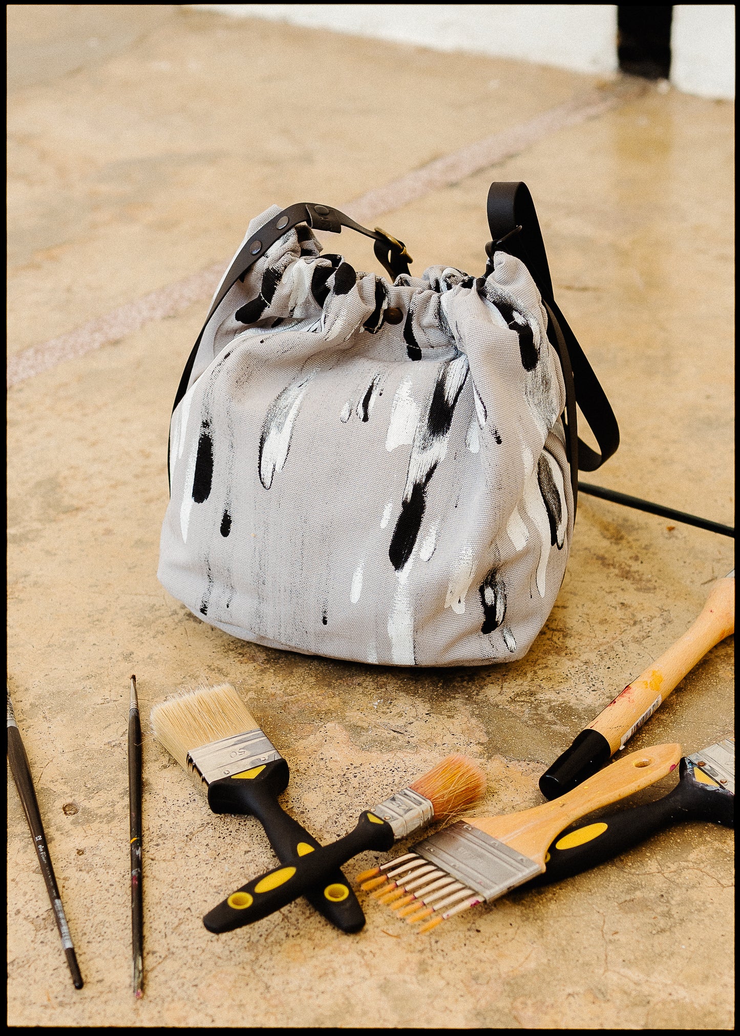 Bolso ama orbanak gris