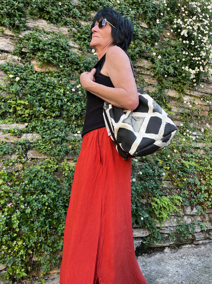 Bolso ama