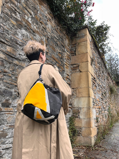 Bolso ama