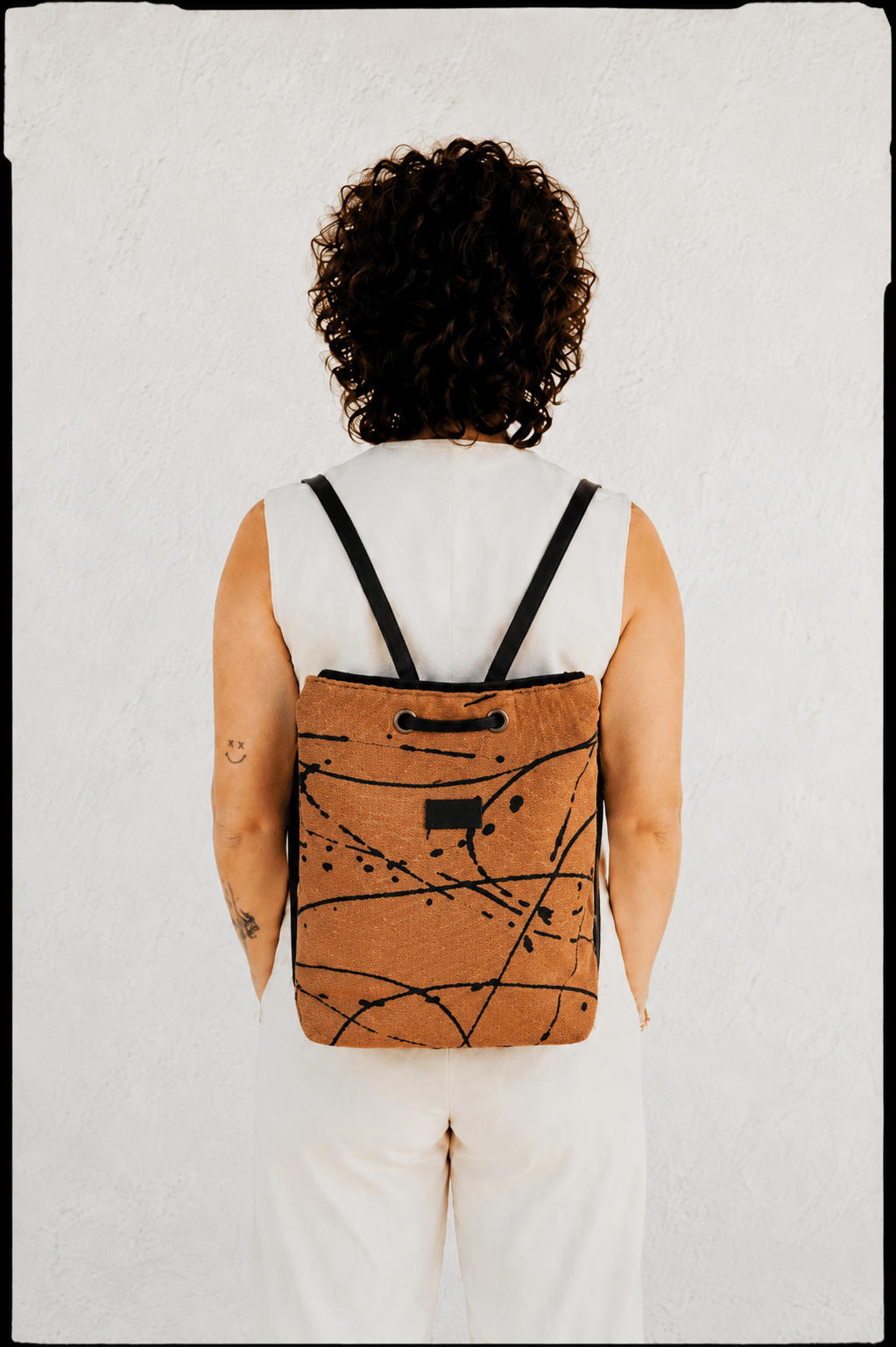 BOLSO-MOCHILA ARAS sustraiak marron - HARTARA