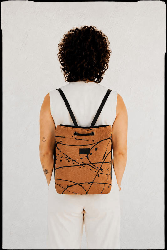 BOLSO-MOCHILA ARAS sustraiak marron - HARTARA