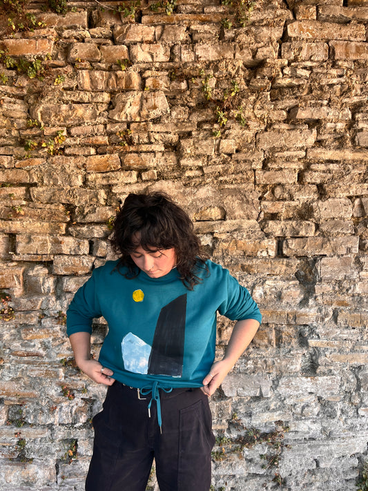 SUDADERA PINTADA CROP OVERSIZE