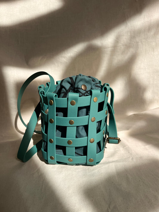 Bombonera azul sustraiak azul